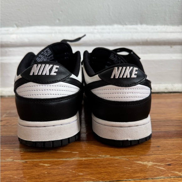 Nike Panda Dunk Lows Size 11 - Picture 3 of 6